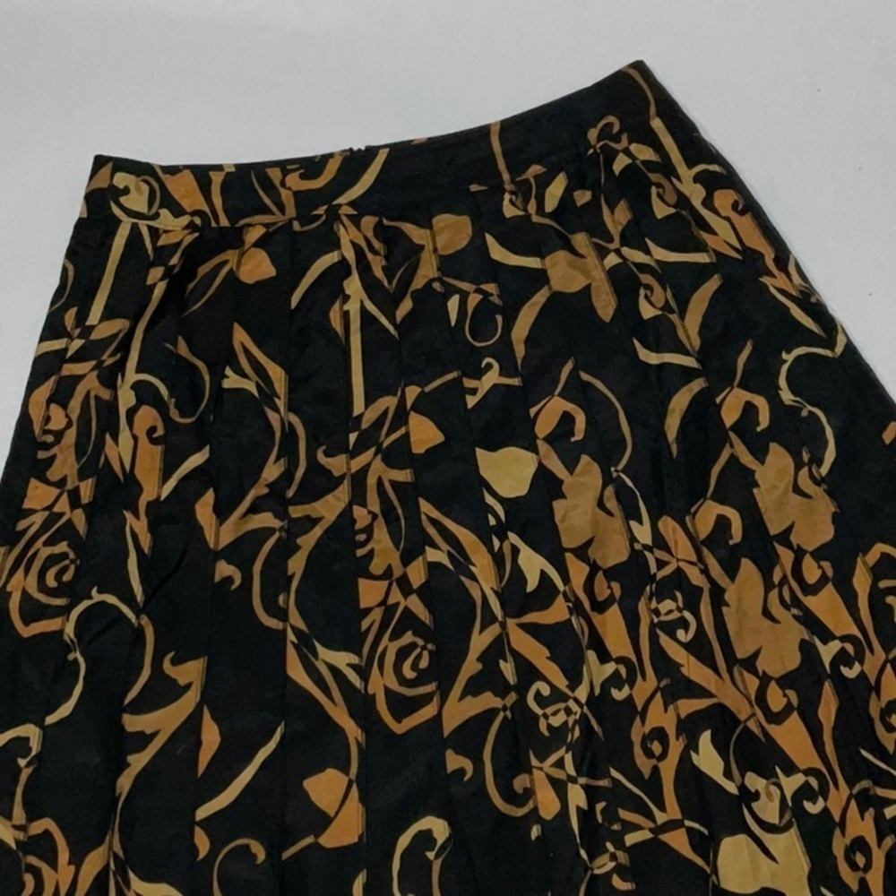 Felicia & Co. Skirt, Black and Gold, Size 10